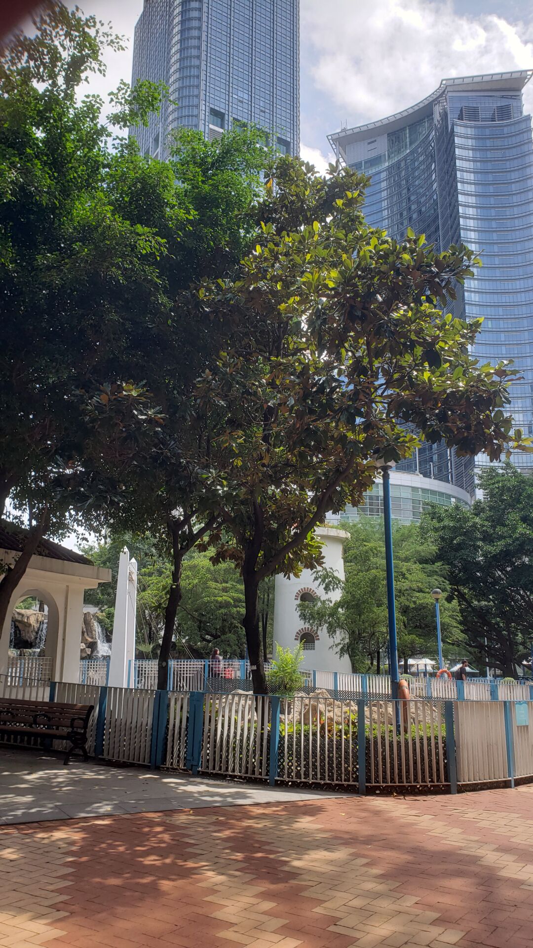 https://www.fa.gov.hk/荷花玉蘭